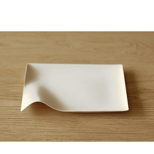 Kaku - assiettes carr�es  